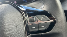 Peugeot 2008 1.2 PureTech 130 Allure 5dr Petrol Estate